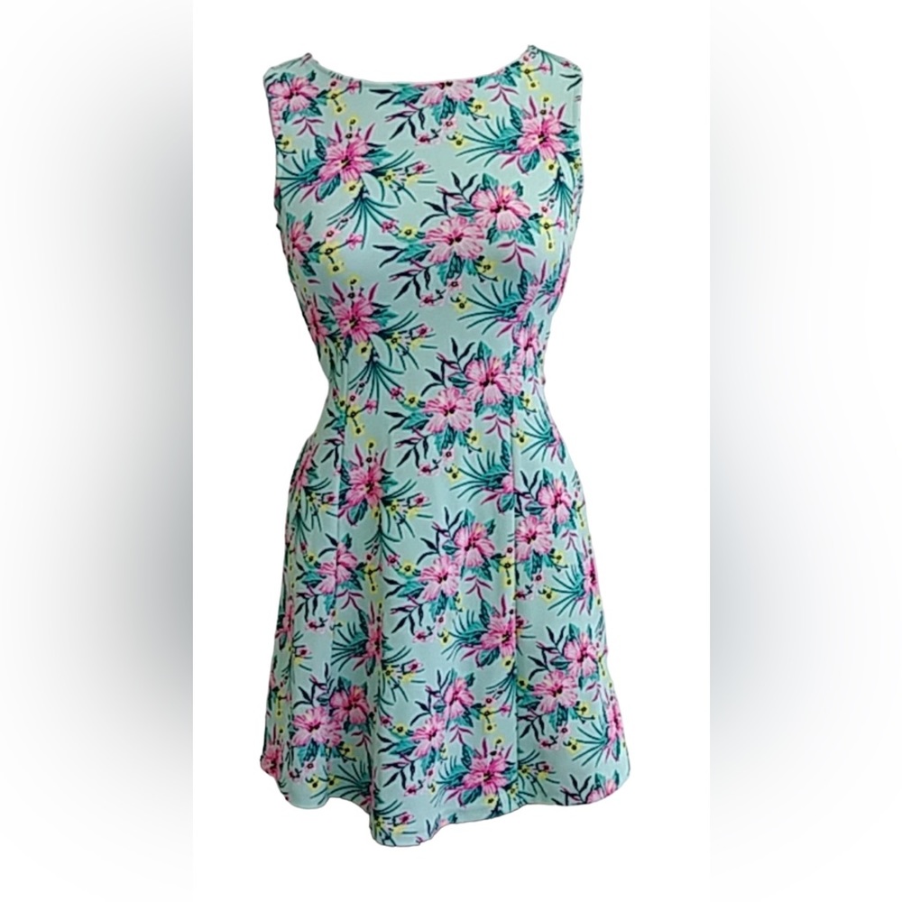 H & M Women’s Mini Dress in Mint Green and Pink Floral Pattern Size 8-Like New
